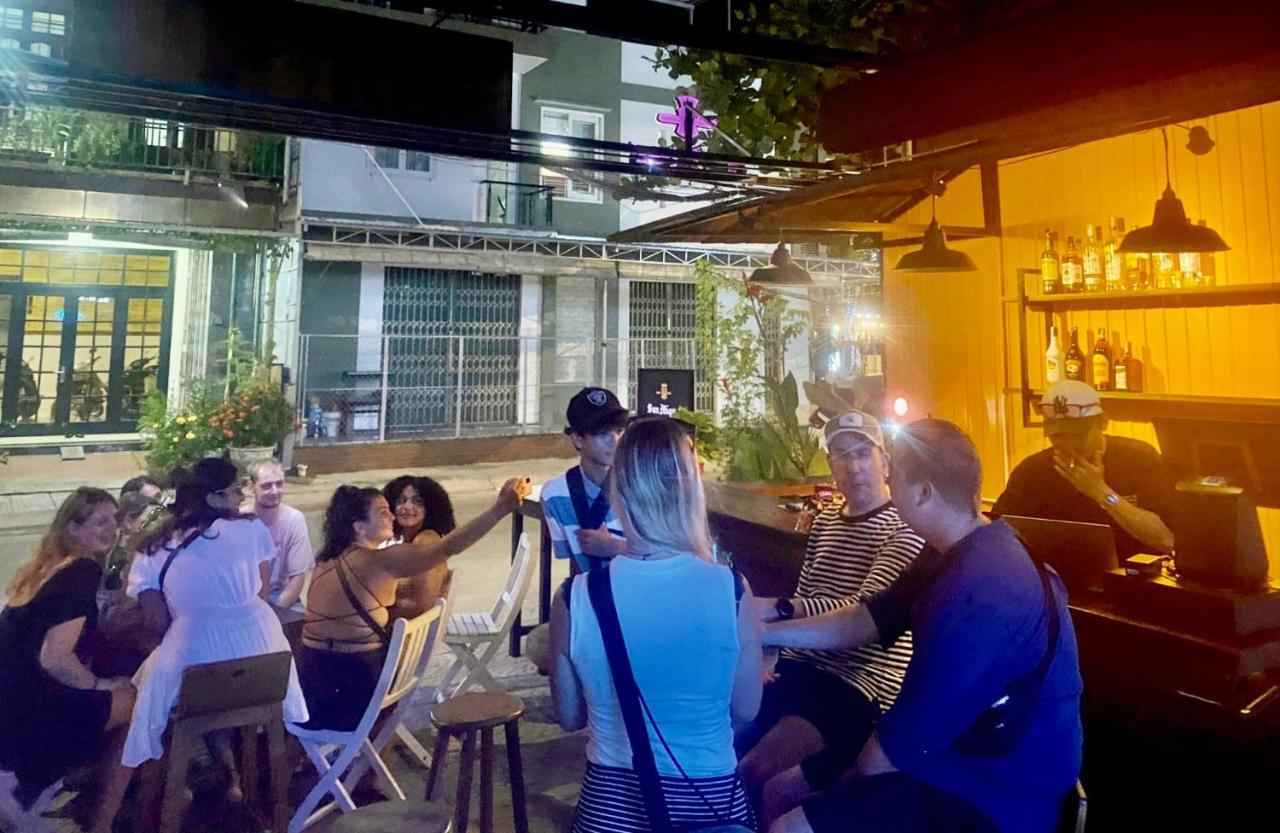 Dom Hostel And Bar Hoi An Exterior foto